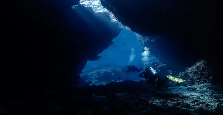 Deep Diver